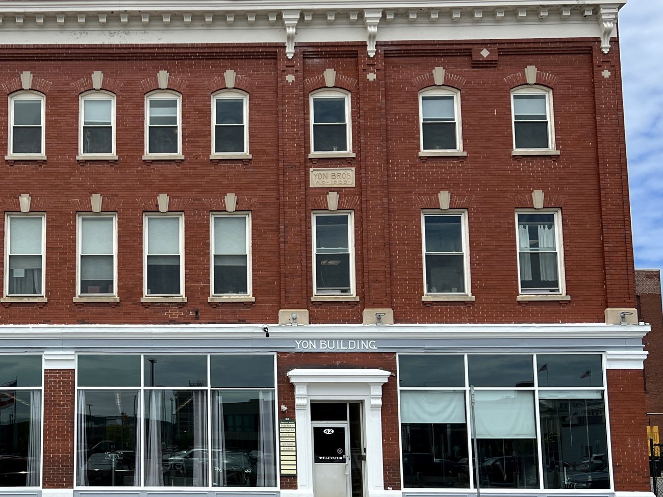 The Yon Building — a Skytop Properties apartment building