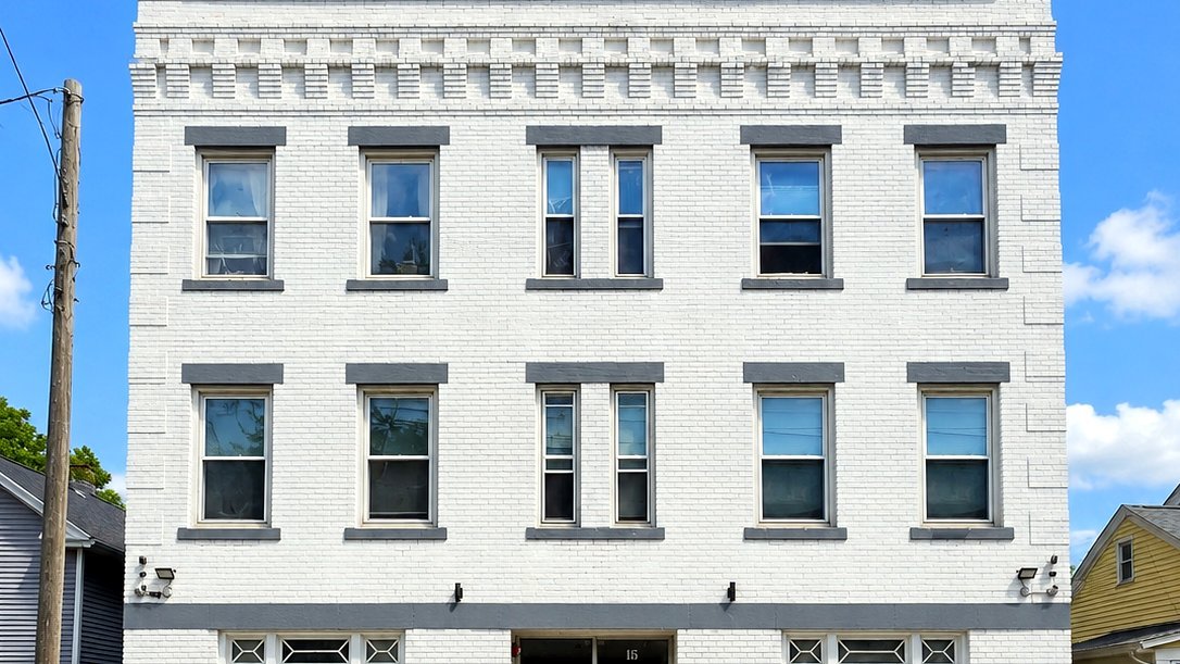 15 Orchard Street — a Skytop Properties apartment building in Pittsfield